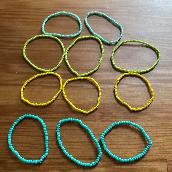 Colorful Beaded Bracelet Set - Picture 3 of 3